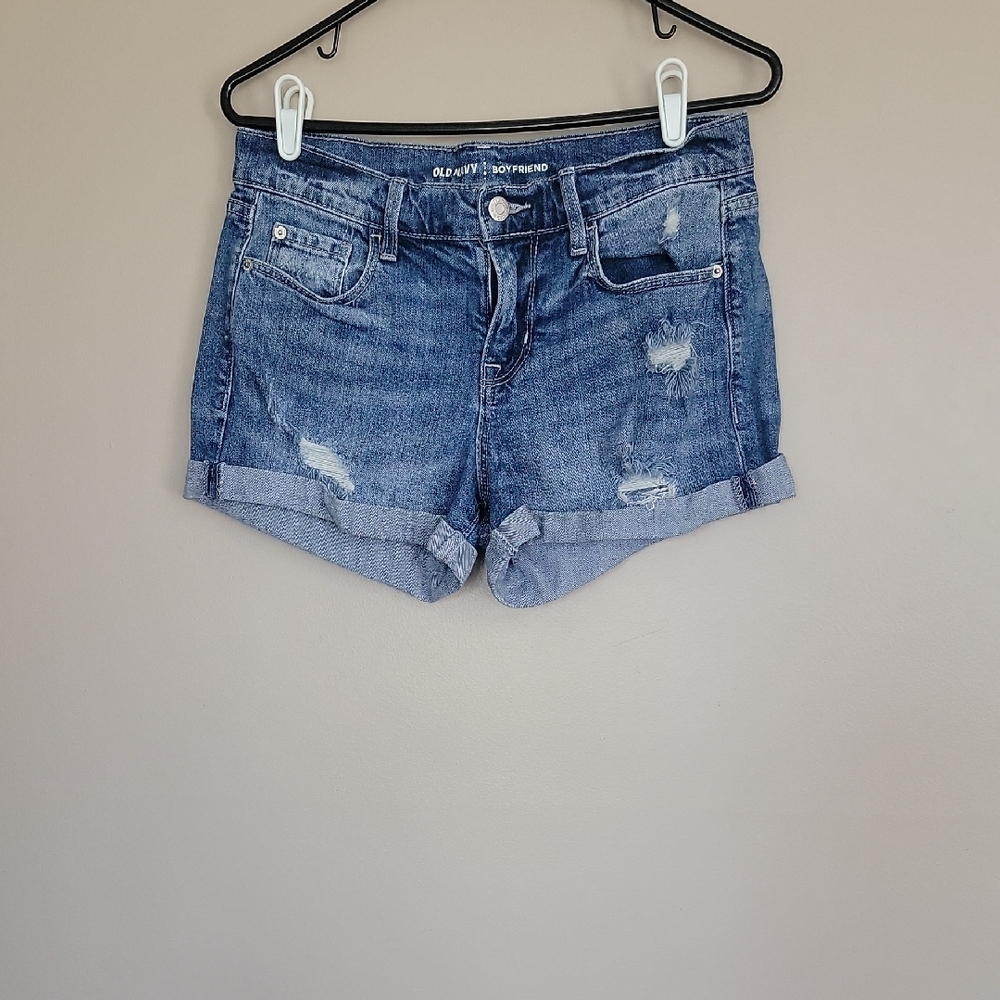 Old Navy Distressed Boyfriend Jean Shorts Size 4